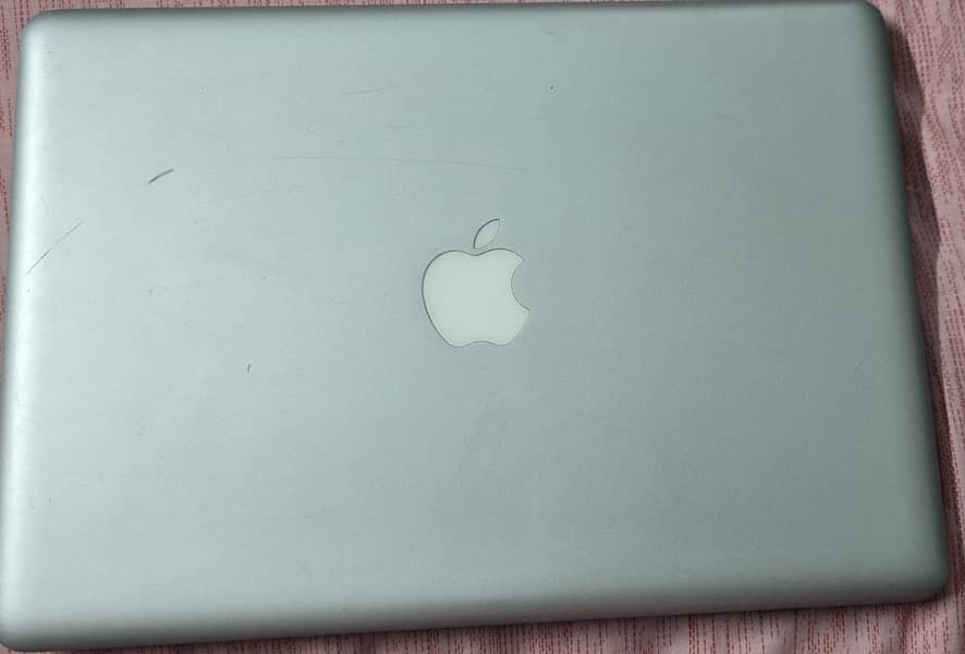 Apple MacBook Pro 2012 1