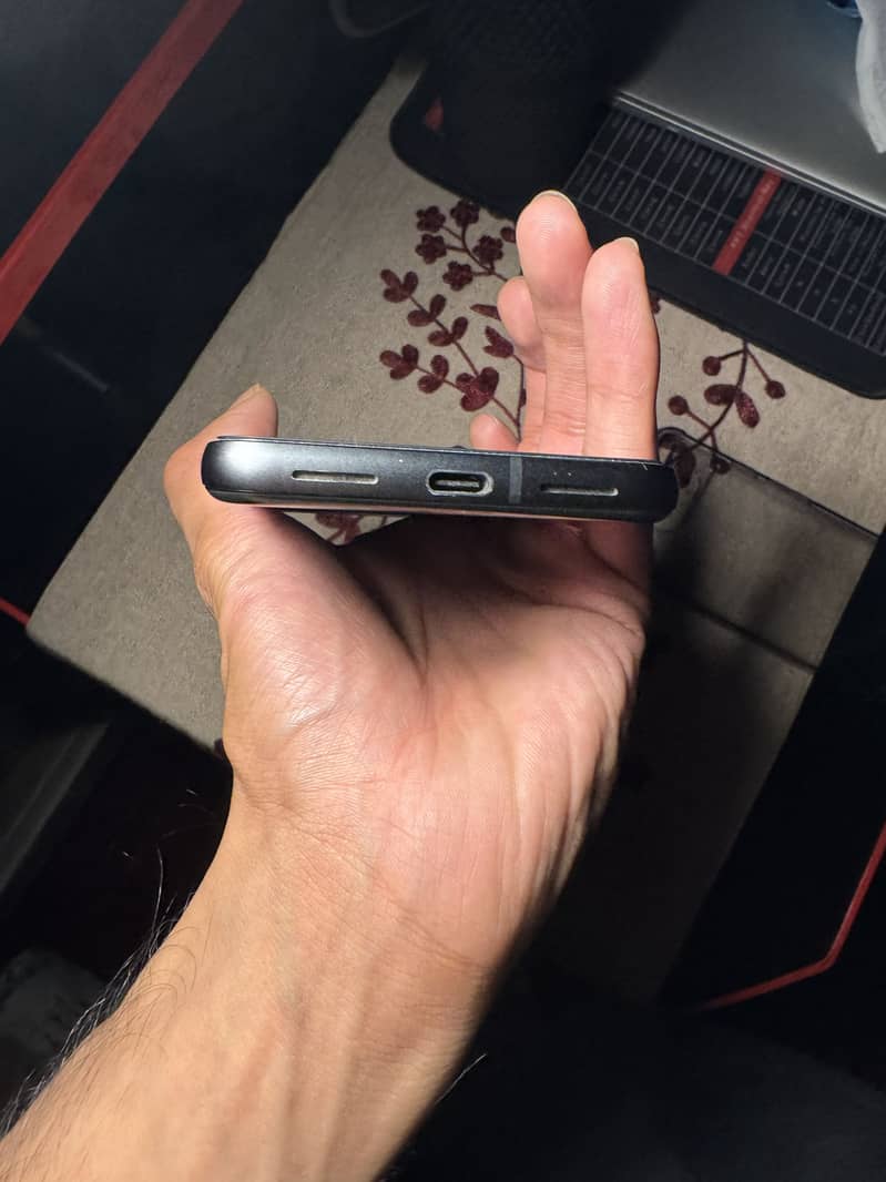 Google Pixel 8 9