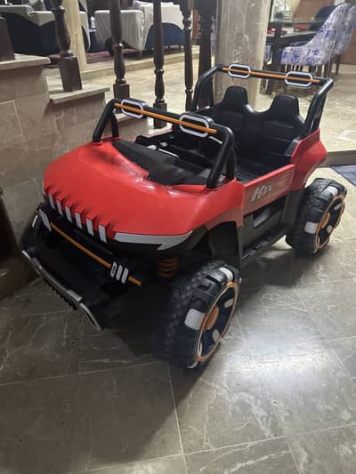 Kids electric Jeep 4*4 for Sale like new