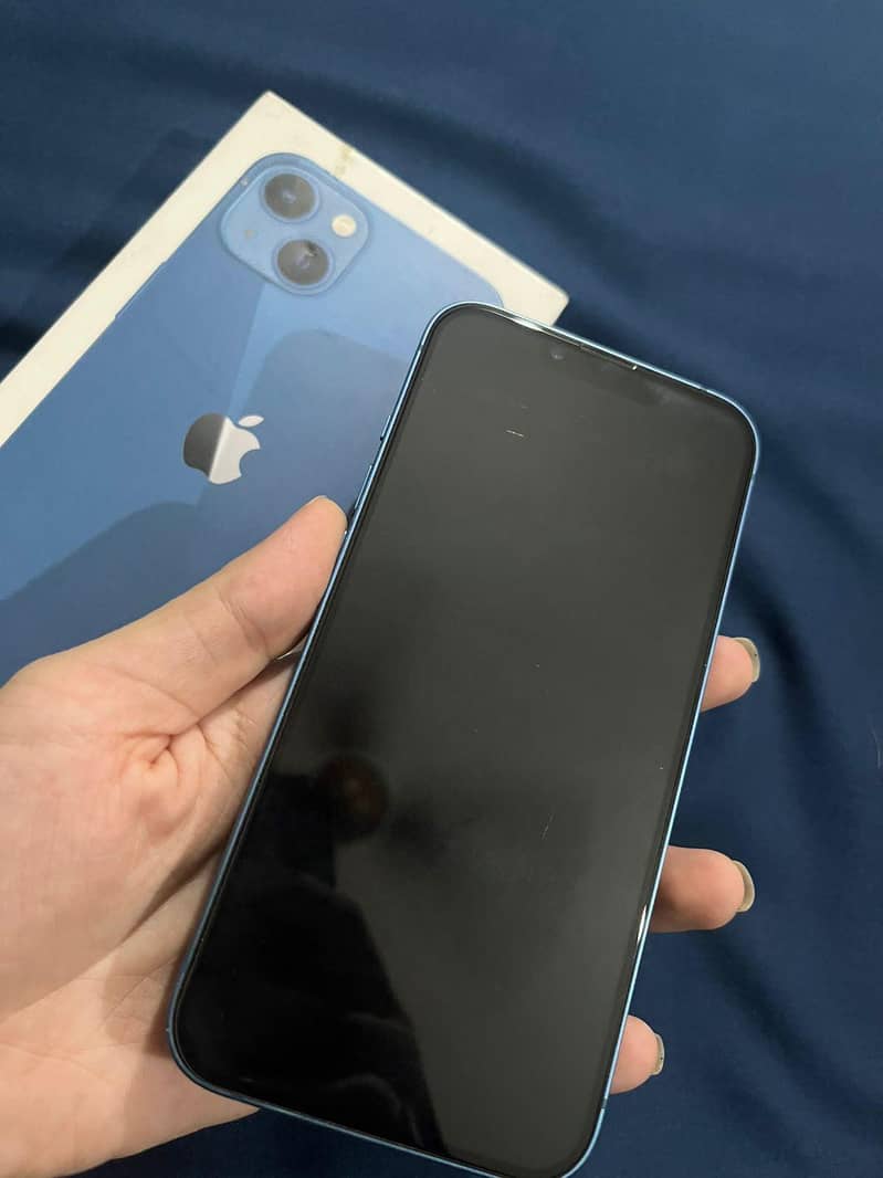 Apple iPhone 13 3