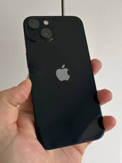 Apple iPhone 13 (jv)