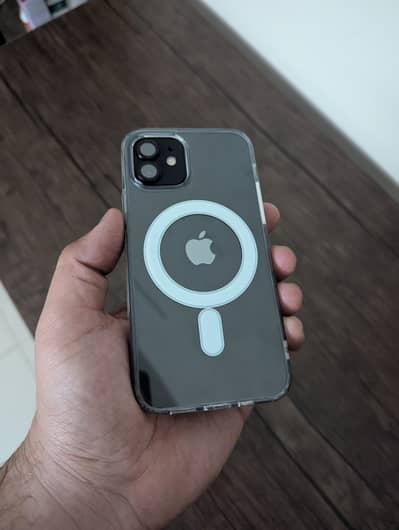 Apple iPhone 12