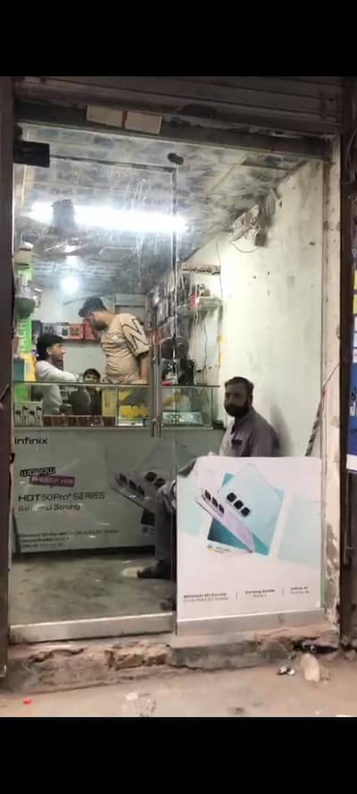 Aluminium Silver 12mm  Glass Door with automatic  machine