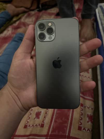 Apple iPhone 12 Pro