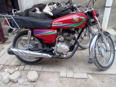 Honda CG 125 2013 for sale contact 03712418140