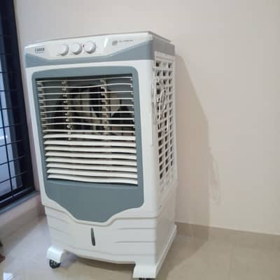 izone coleer Yas-1 4000 plus