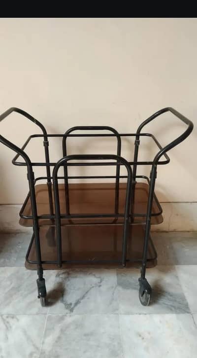 serving trolley 3 steps with wheels mirror and alominium