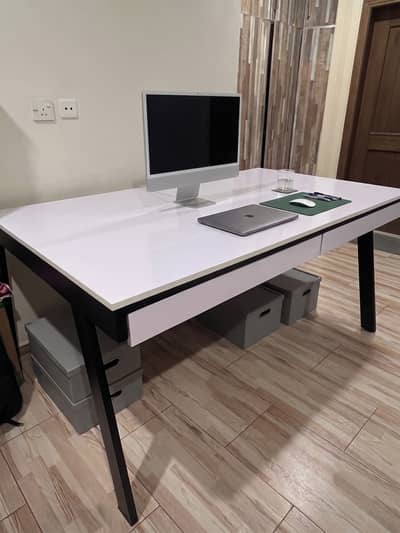 Studio Table/ Computer Table/ Laptop Table/ Workstation/ Office Table