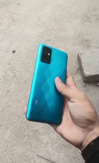 Infinix Note 8i 6/128 with box and charger