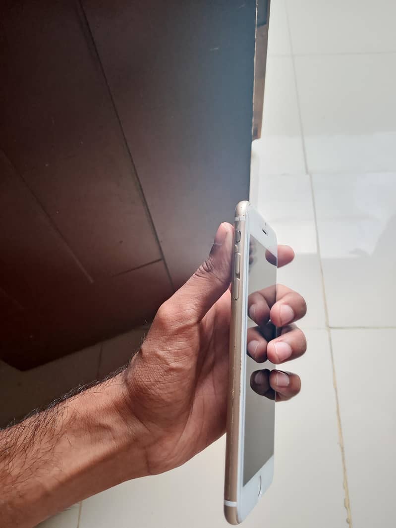 Apple iPhone 6S Plus 6