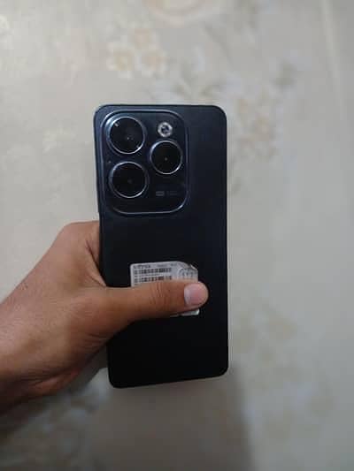 Infinix Hot 40