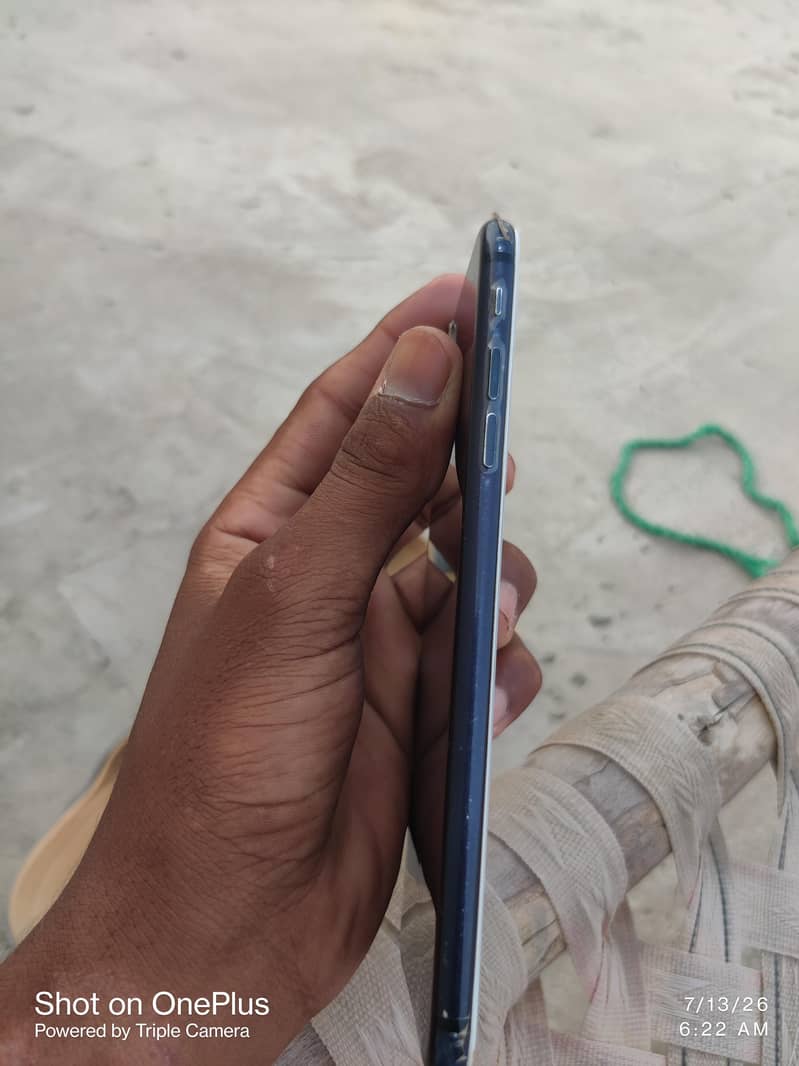 Apple iPhone 7 Plus 1