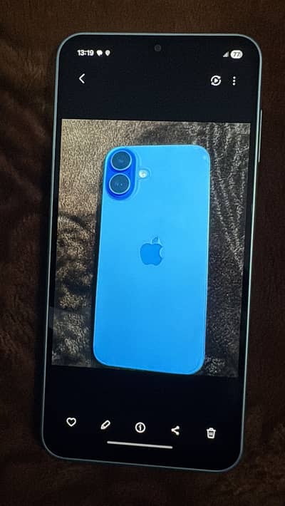 Apple iPhone 16 Plus