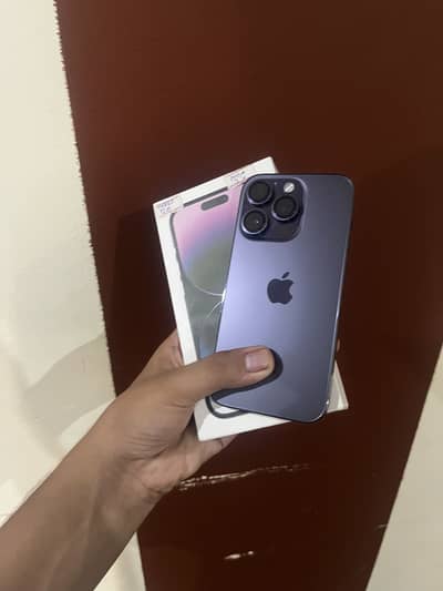 iPhone 14 Pro With Box