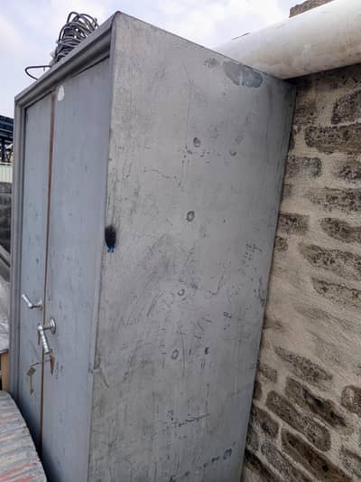 Steel wardrobe | For Sale | Almari