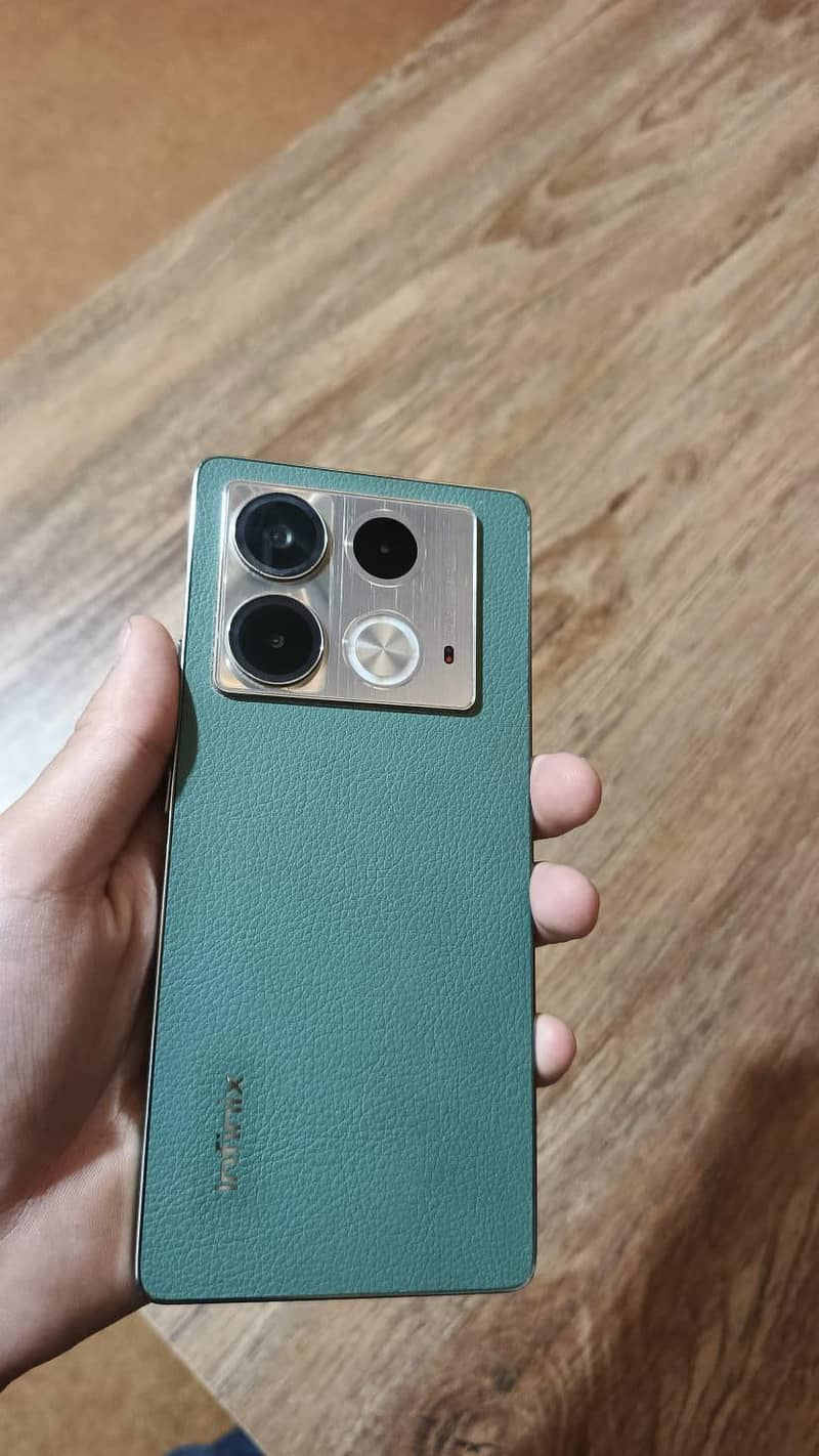 Infinix Note 40 5
