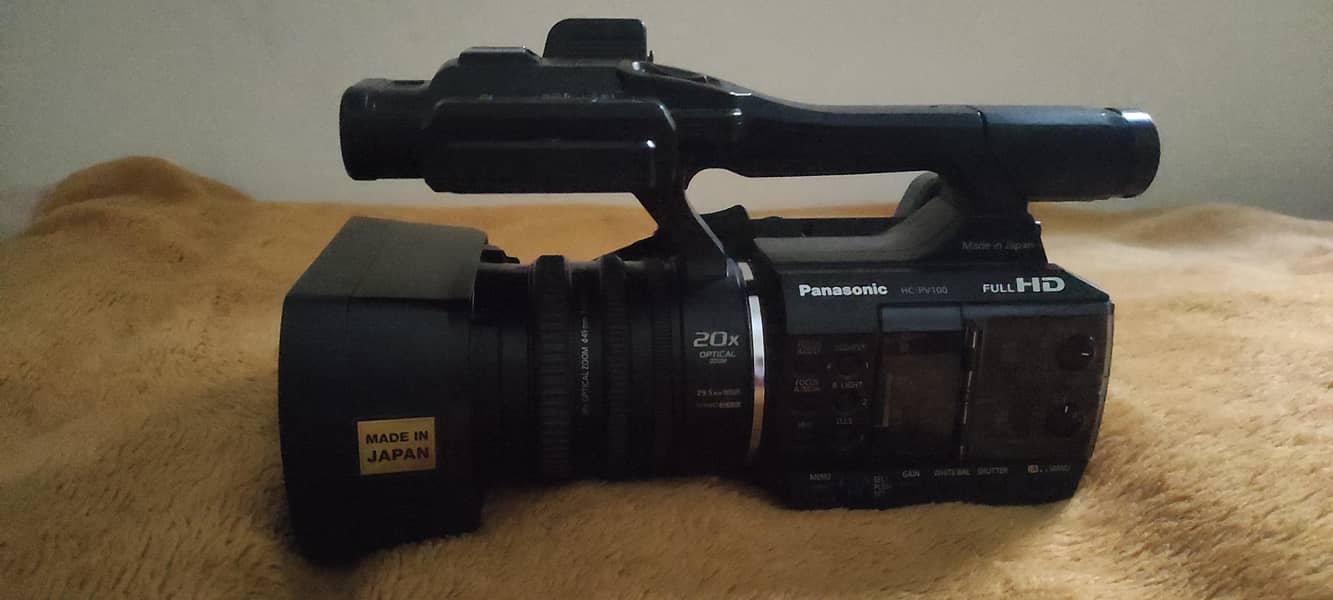 PV 100 1