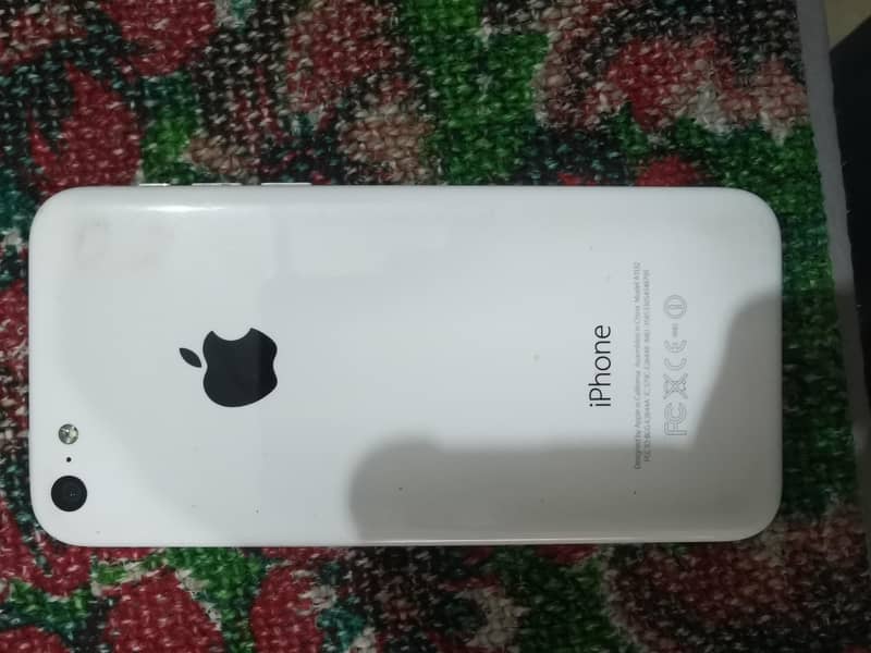 Apple iPhone 5c 1