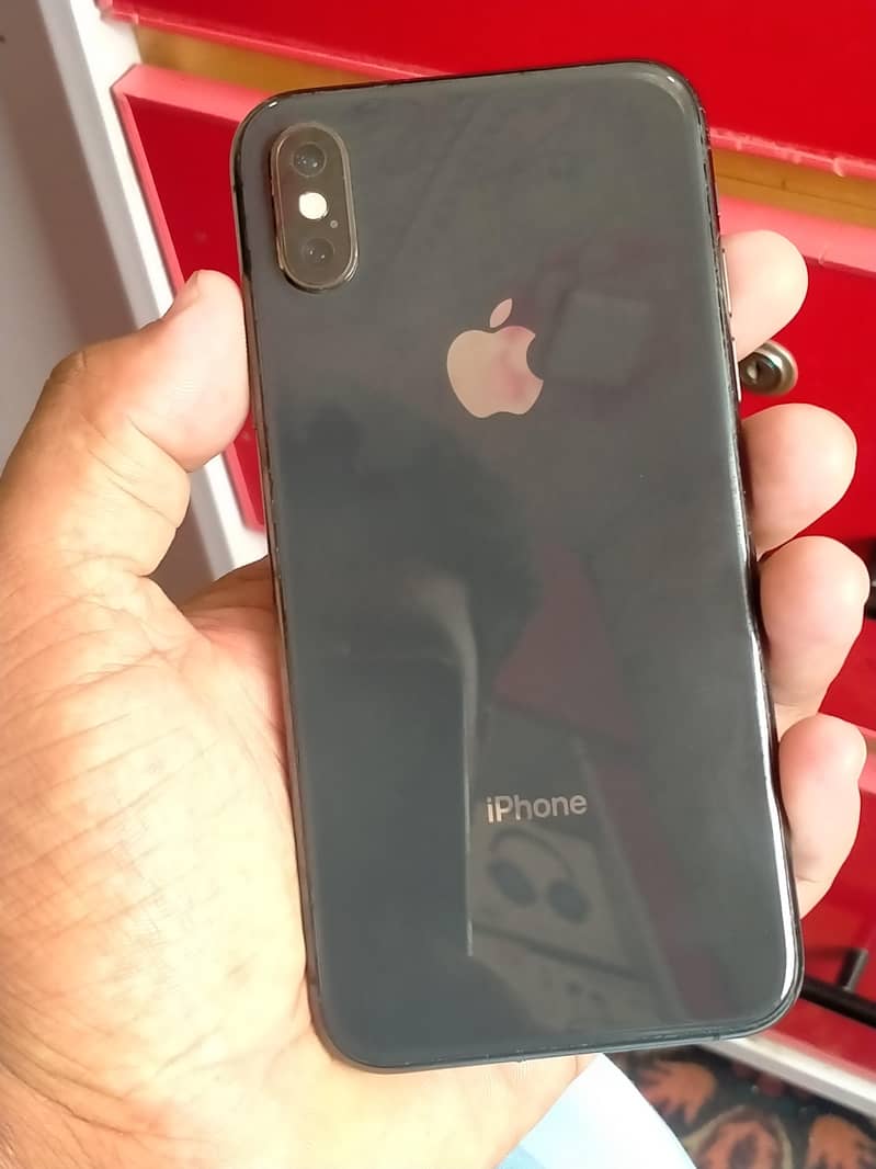 Apple iPhone XS 7