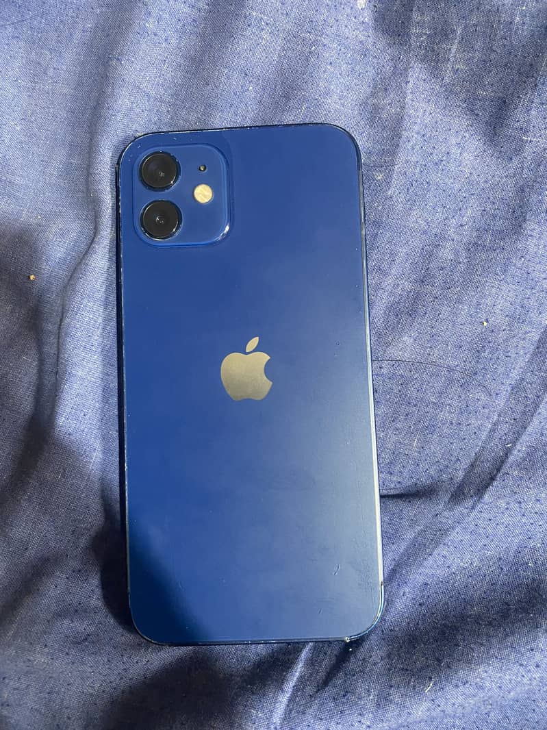 Apple iPhone 12 3