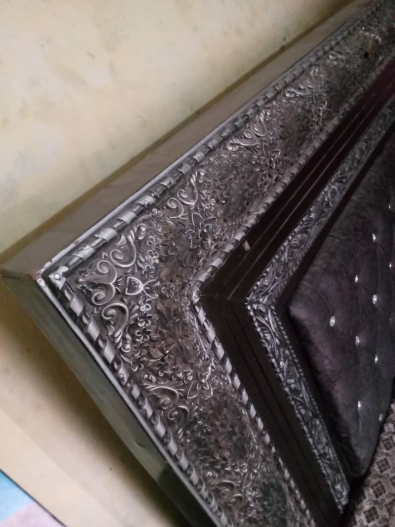 double bed king size 1