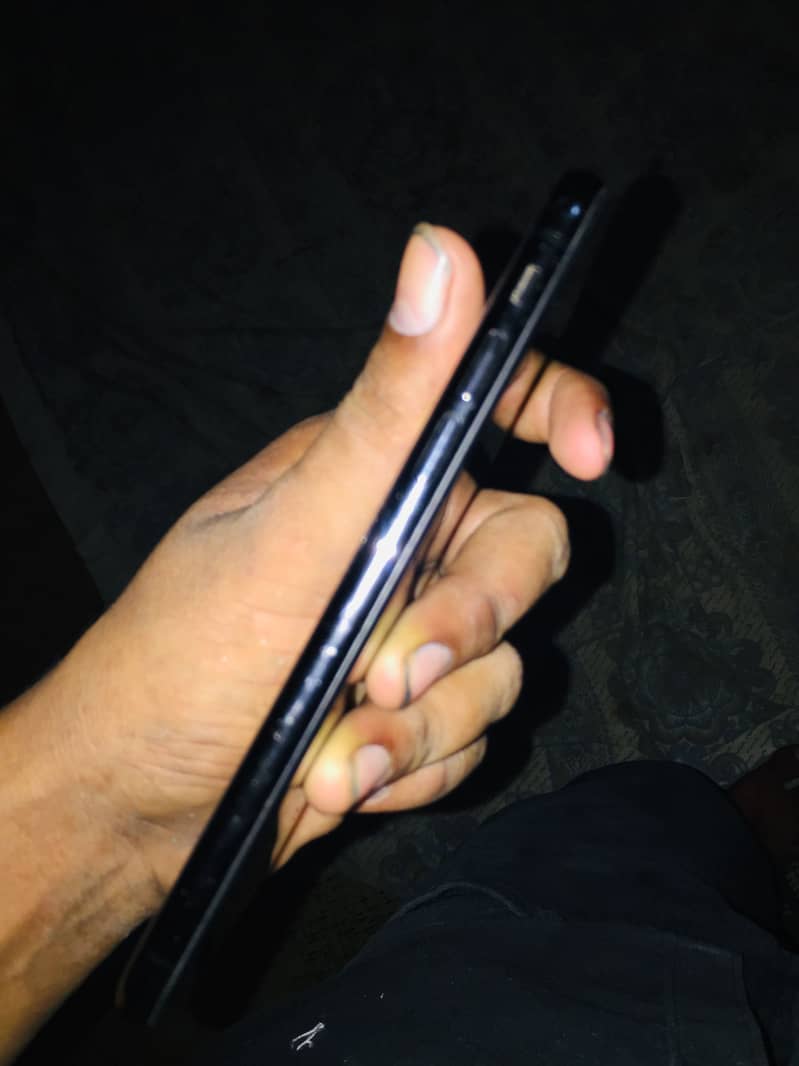 Apple iPhone X 2