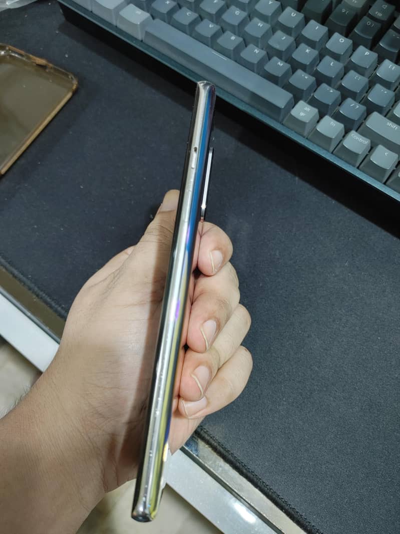 One Plus 8 3