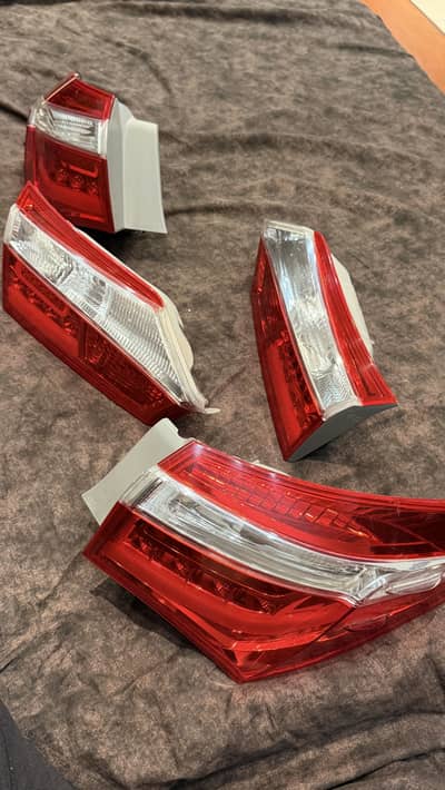 Toyota Corolla gli/xli/altis/grande 2014-2017 original back lights