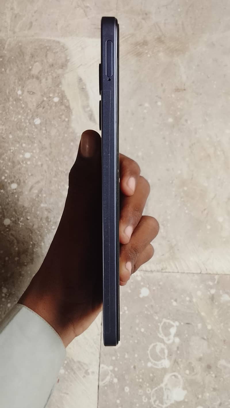 Realme Note 60 1