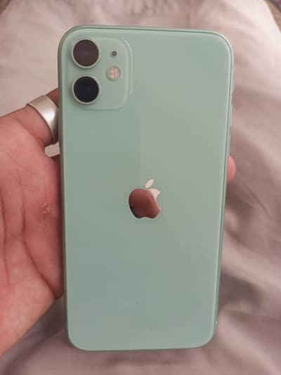 Iphone 11 Factory unlocked 128 Gb Condition 10/10