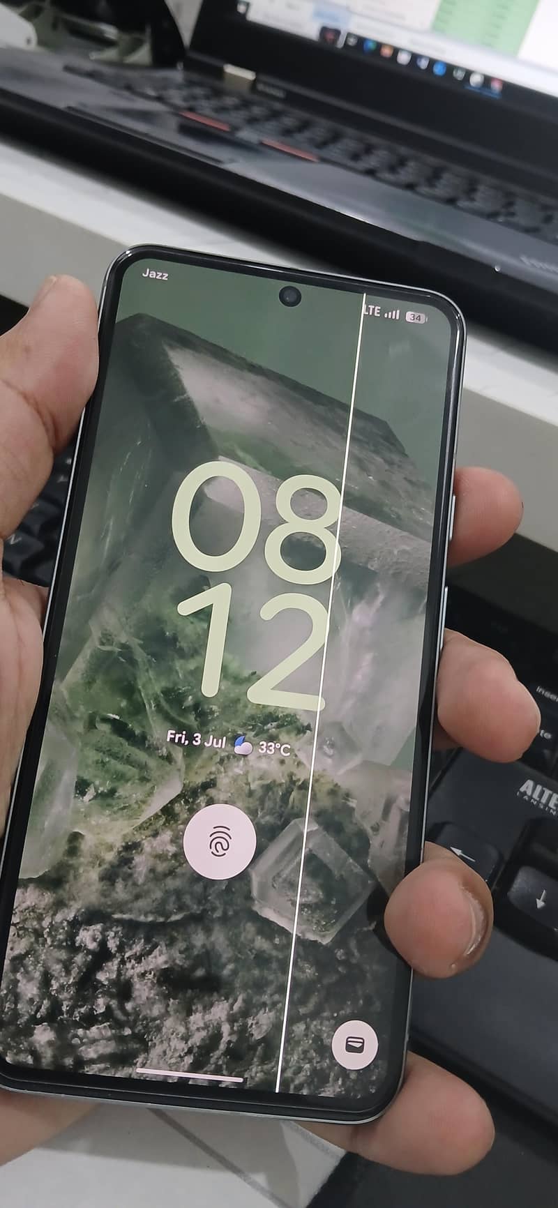 Google Pixel 8 2