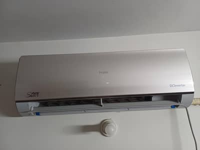 haier ac dc inverter ac gold colour