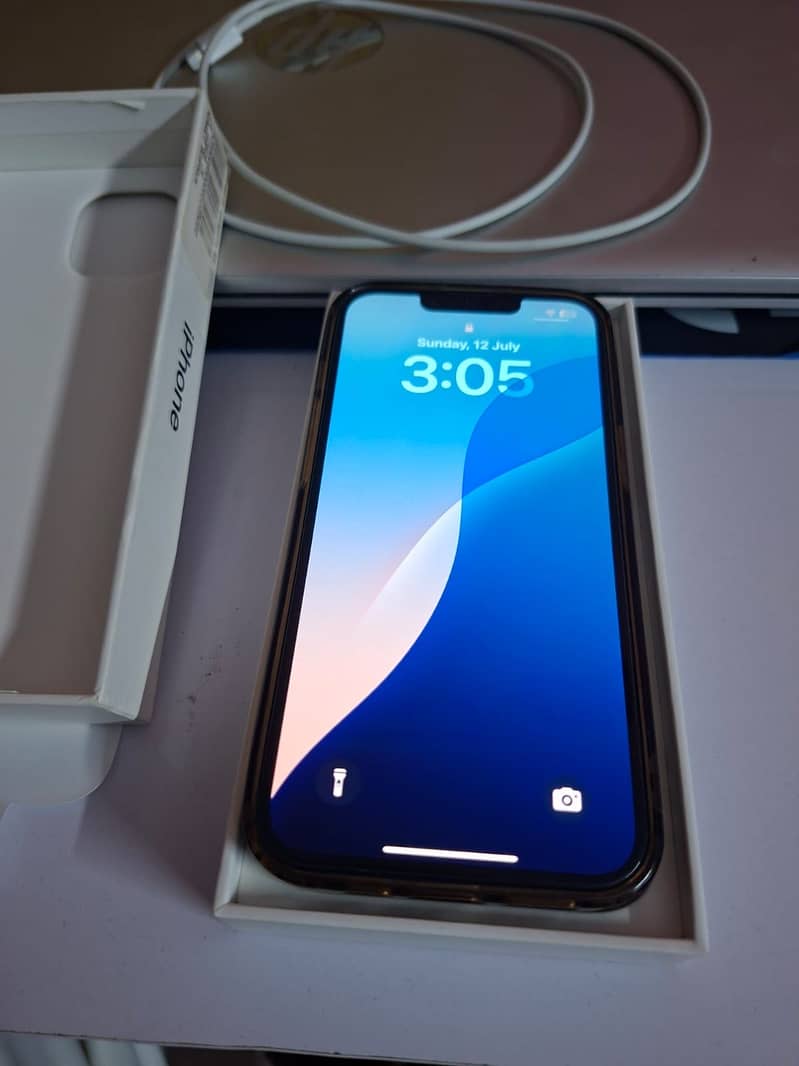 Apple iPhone 14 9