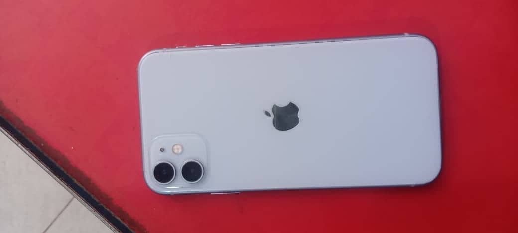 Apple iPhone 11 2