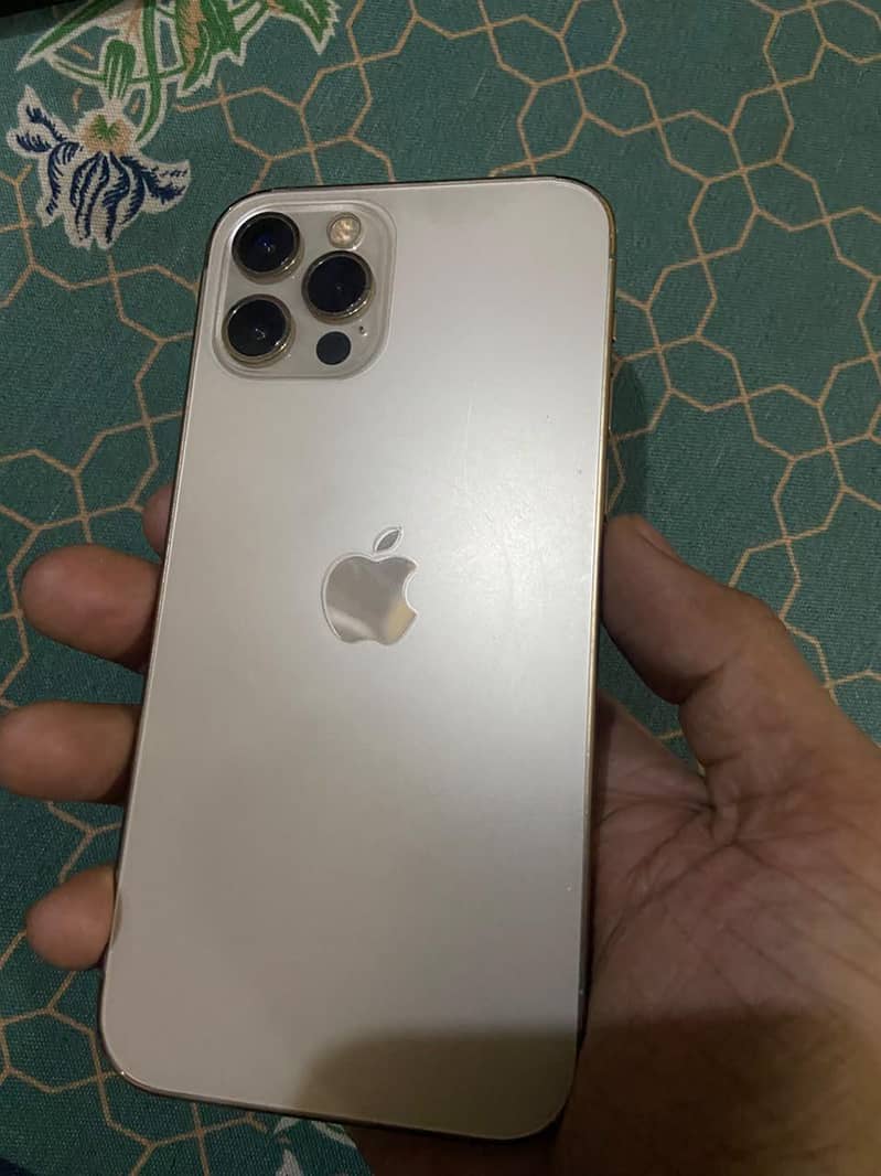 Apple iPhone 12 Pro 0