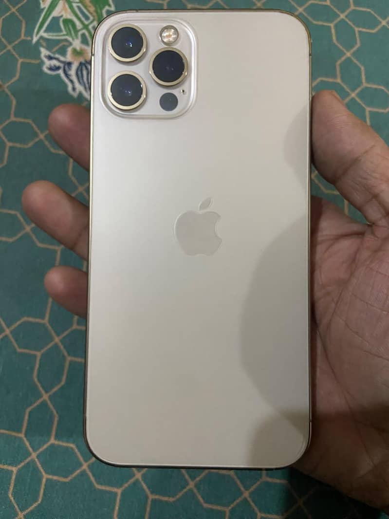 Apple iPhone 12 Pro 2