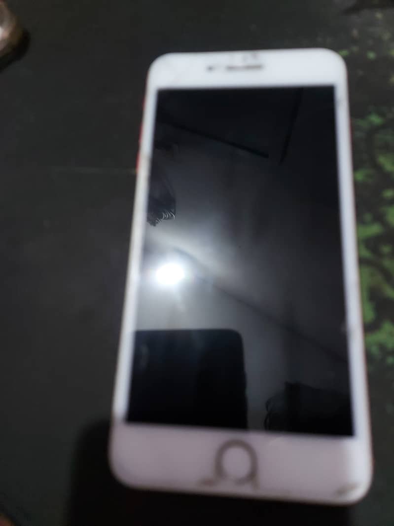 Apple iPhone 7 Plus 0