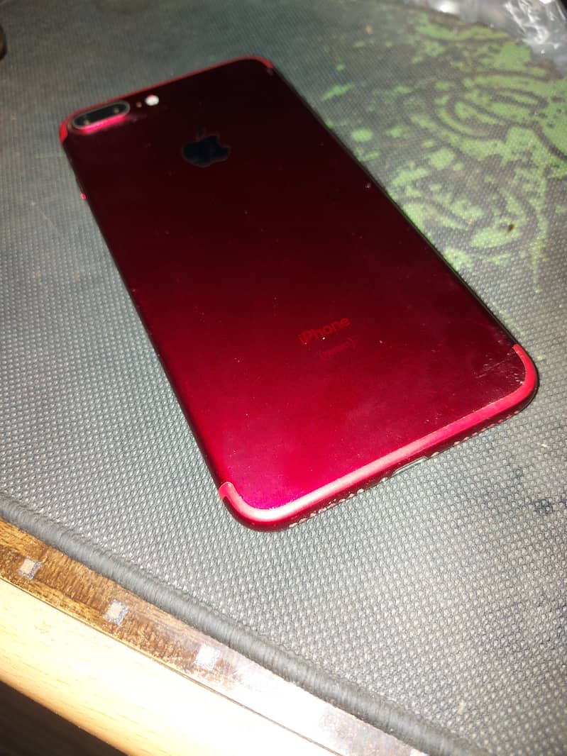 Apple iPhone 7 Plus 1