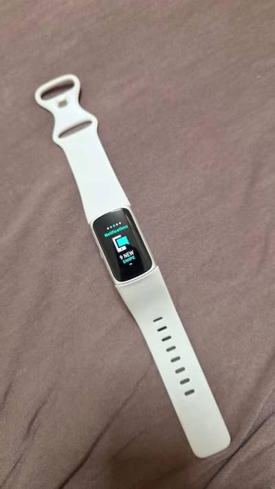 Google Fitbit Charge 6 and 5