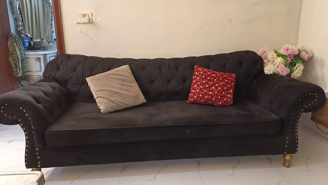sofa good condition 2