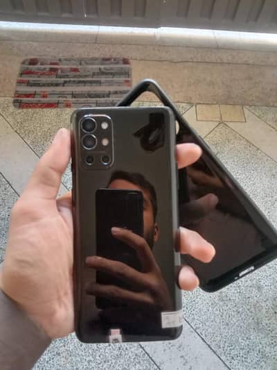 One Plus 9R For Sale