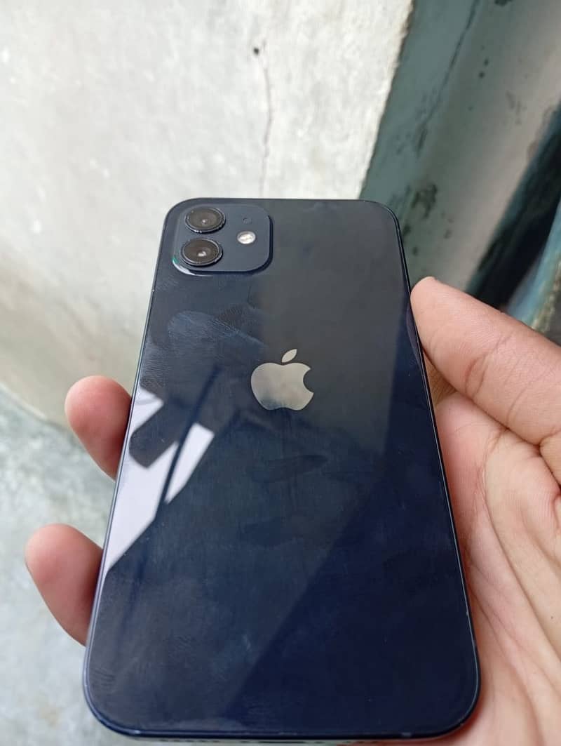 Apple iPhone 12 0