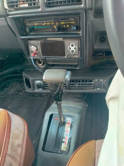 Automatic transmission Charade best for ladies &new drivers,EFI engine