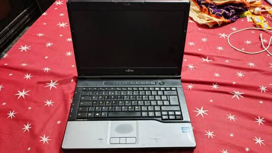 Fujitsu Core i3 5th Gen Laptop | 4GB RAM | Windows 10 Pro