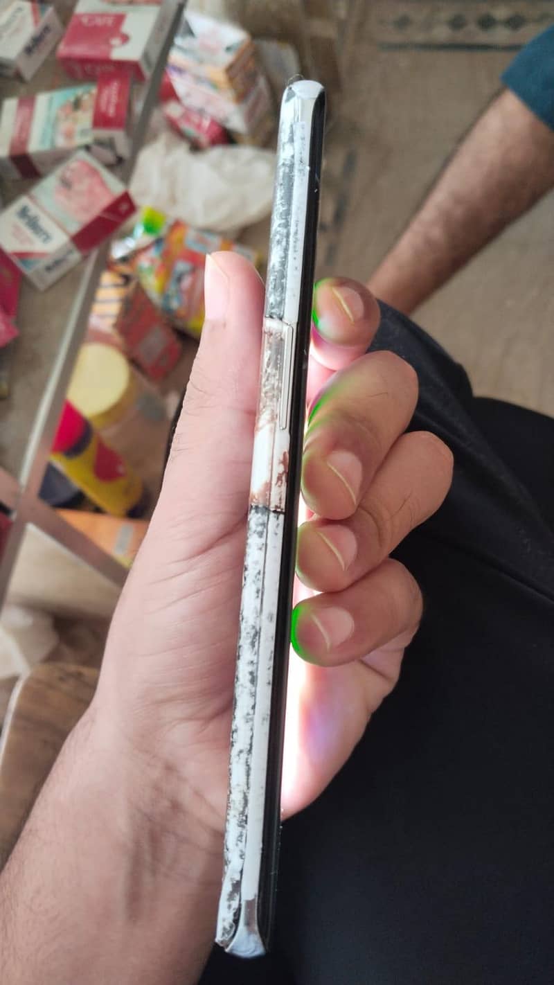 One Plus 9 Pro 3