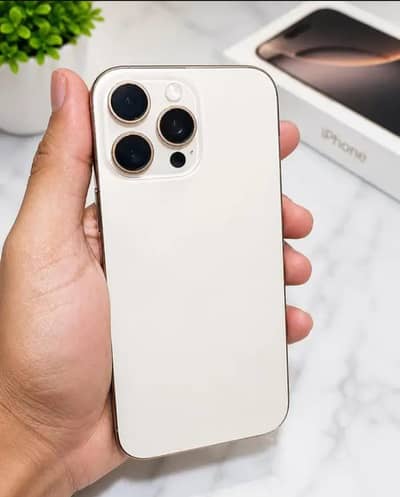 Apple iPhone 16 Pro Max