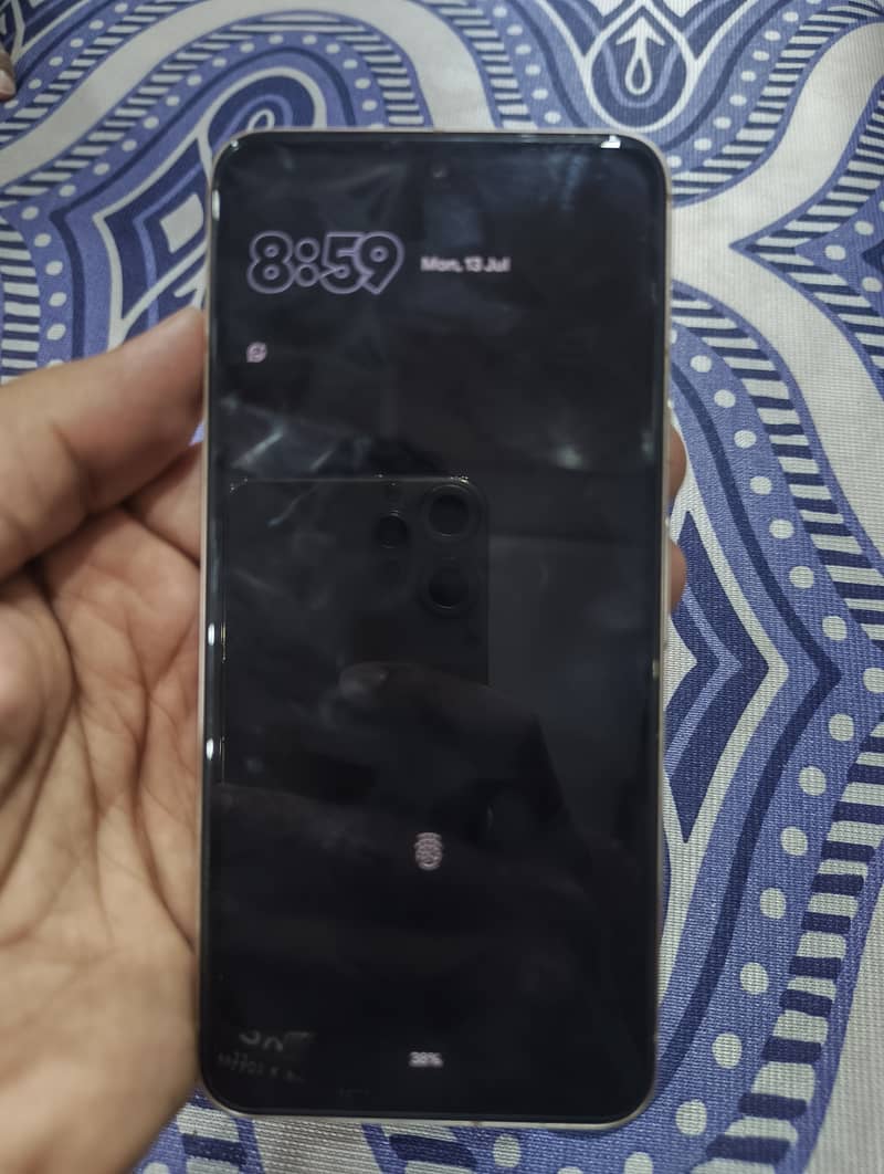 Google Pixel 8 12