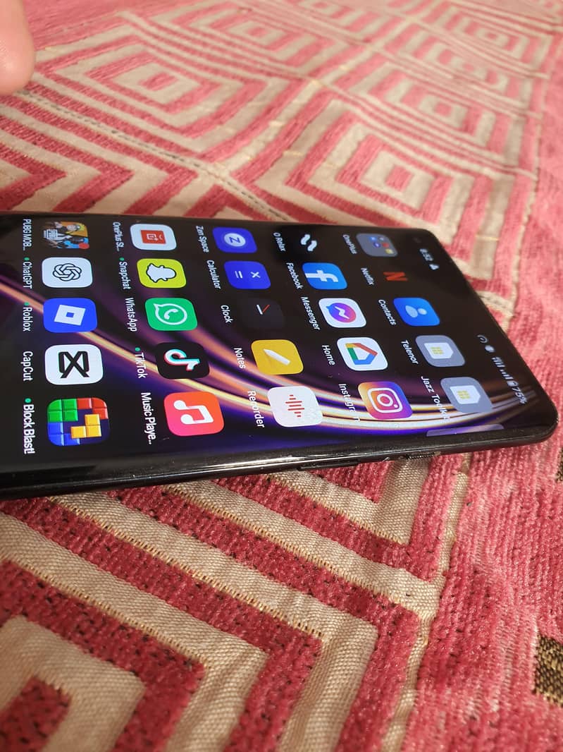 One Plus 8 3