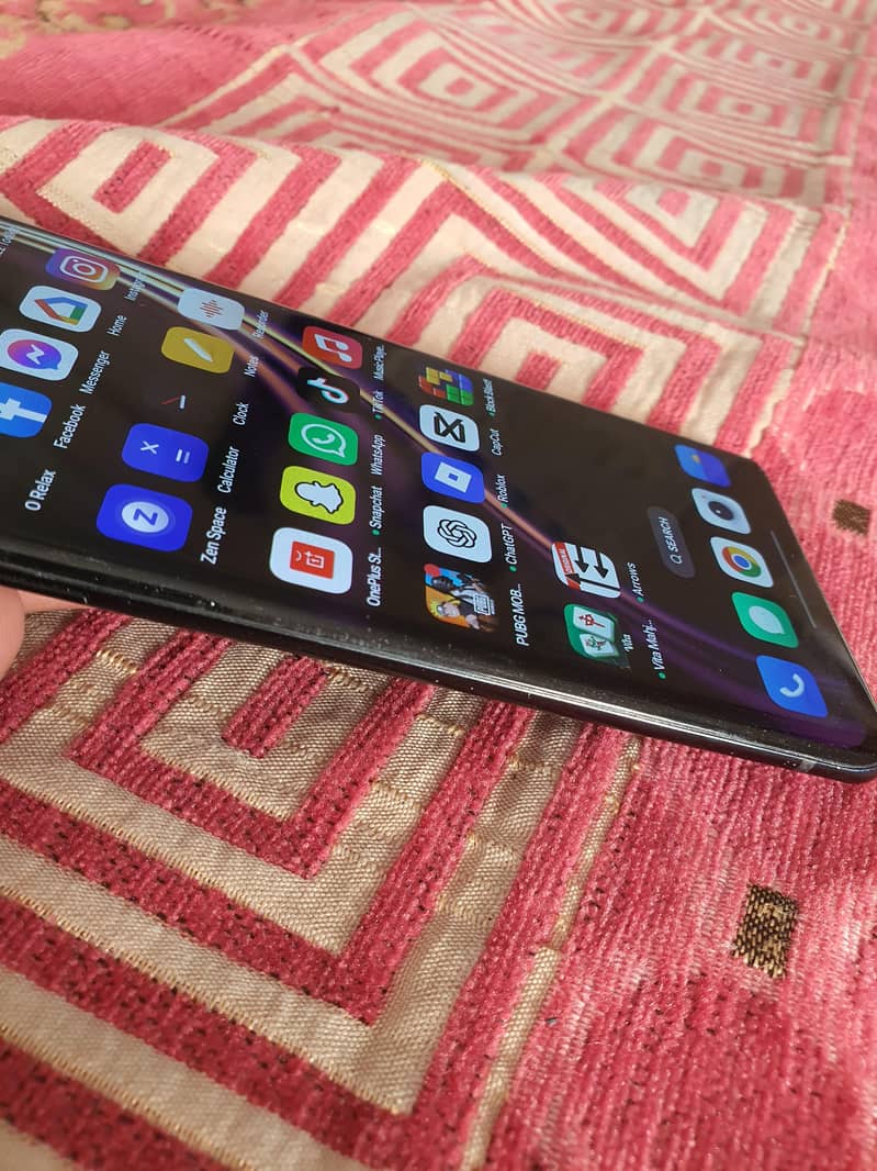 One Plus 8 5