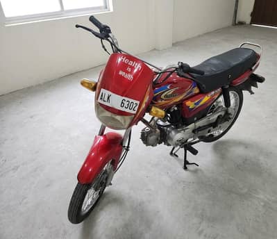 United US 100 2021 Model 7000 KM Driven  Excellent Condition